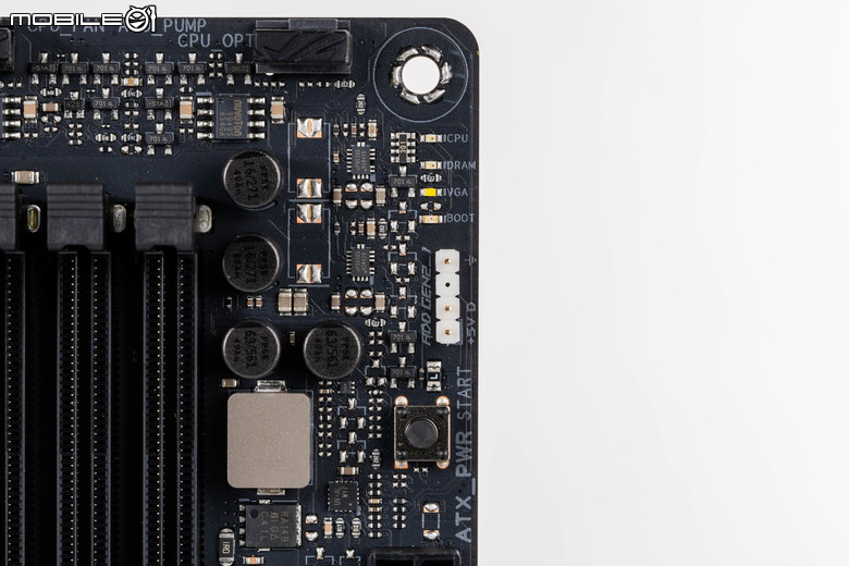 ROG STRIX B850 GAMING-F WiFI 主機板開箱實測 在主流等級提供雙 PCIe Gen 5 SSD 插槽頂規配置