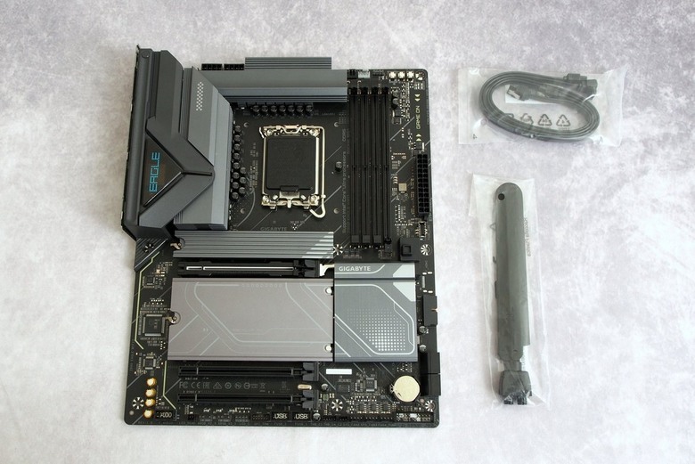升級再出發 Gigabyte Z890 Eagle Wifi7 簡單開箱