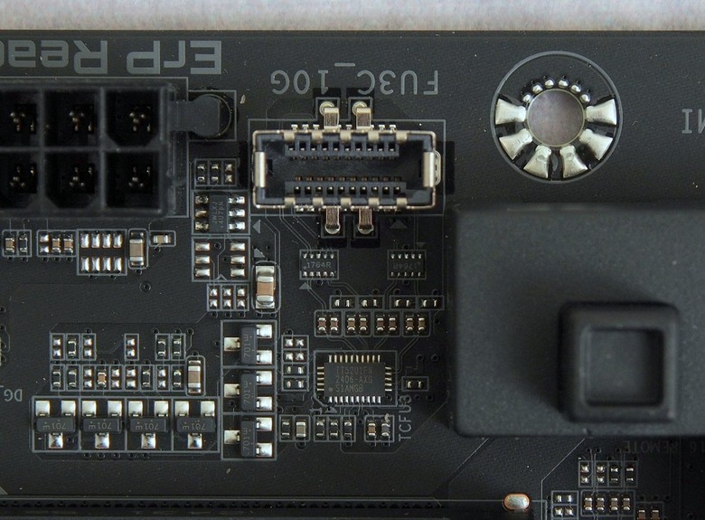 升級再出發 Gigabyte Z890 Eagle Wifi7 簡單開箱