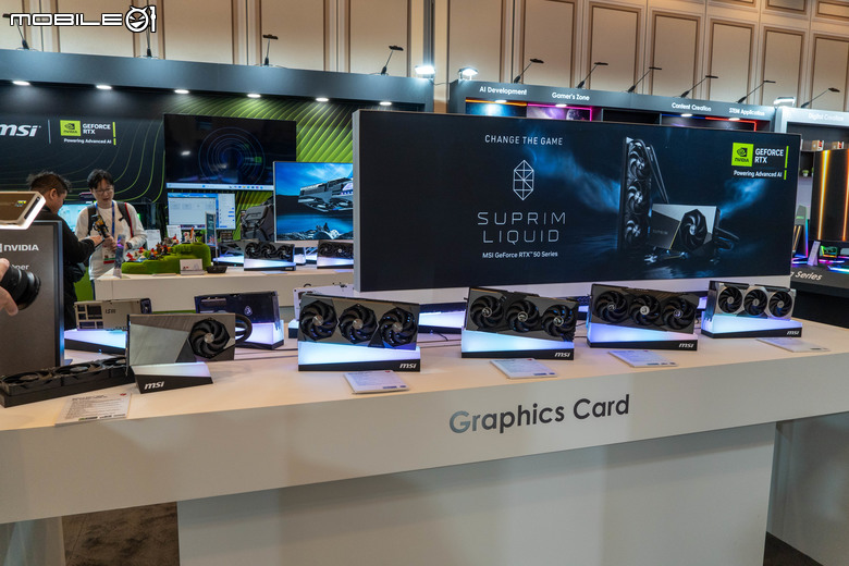 【CES2025】微星展示全系列 RTX 50 系列顯示卡 以加大散熱設計應對更高性能表現