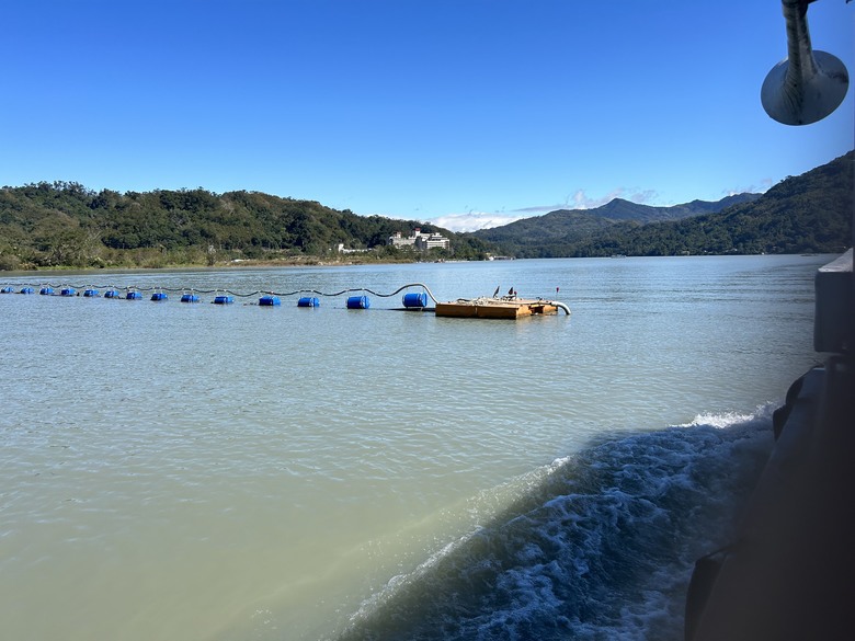 騎 遊 石 門 水 庫 ( 薑 母 島 之 旅 )