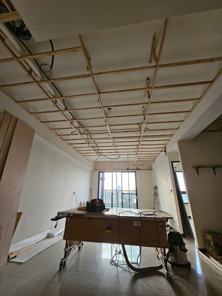【開箱】台中 四房兩廳 用Egger板材打造海量系統家具收納