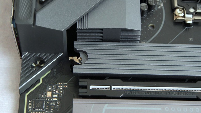 升級再出發 Gigabyte Z890 Eagle Wifi7 簡單開箱