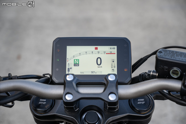 HONDA CB650R、CBR650 E-Clutch 試駕｜想熄火都難！打破操作藩籬，普及騎乘樂趣！
