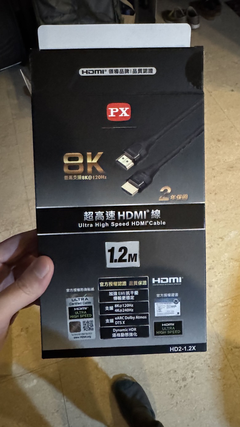 建議使用超高速HDMI