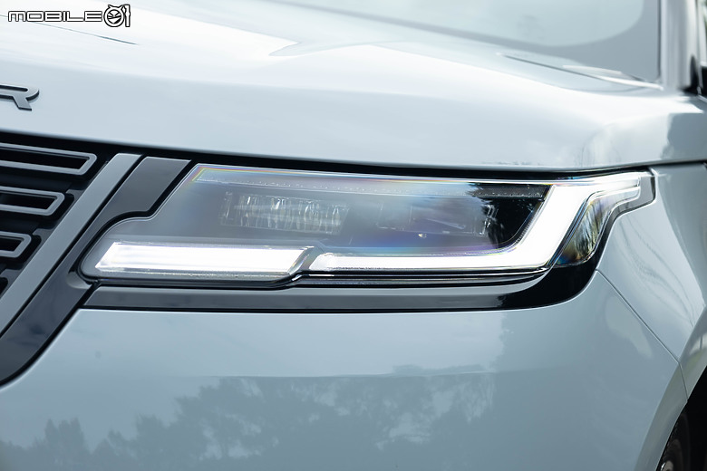 Range Rover Velar 新年式試駕|主流中的感性選擇,依舊散發與眾不同的優美身段!