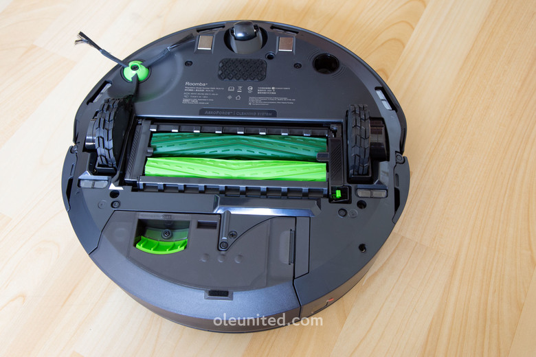 忙碌家庭必備的清潔管家！iRobot Roomba Combo™ J7+ 掃拖機器人 開箱與使用心得