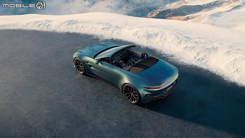 【海外新訊】Aston Martin Vantage Roadster亮相，7秒內上空、極速上看325km/h！