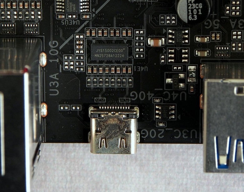 升級再出發 Gigabyte Z890 Eagle Wifi7 簡單開箱