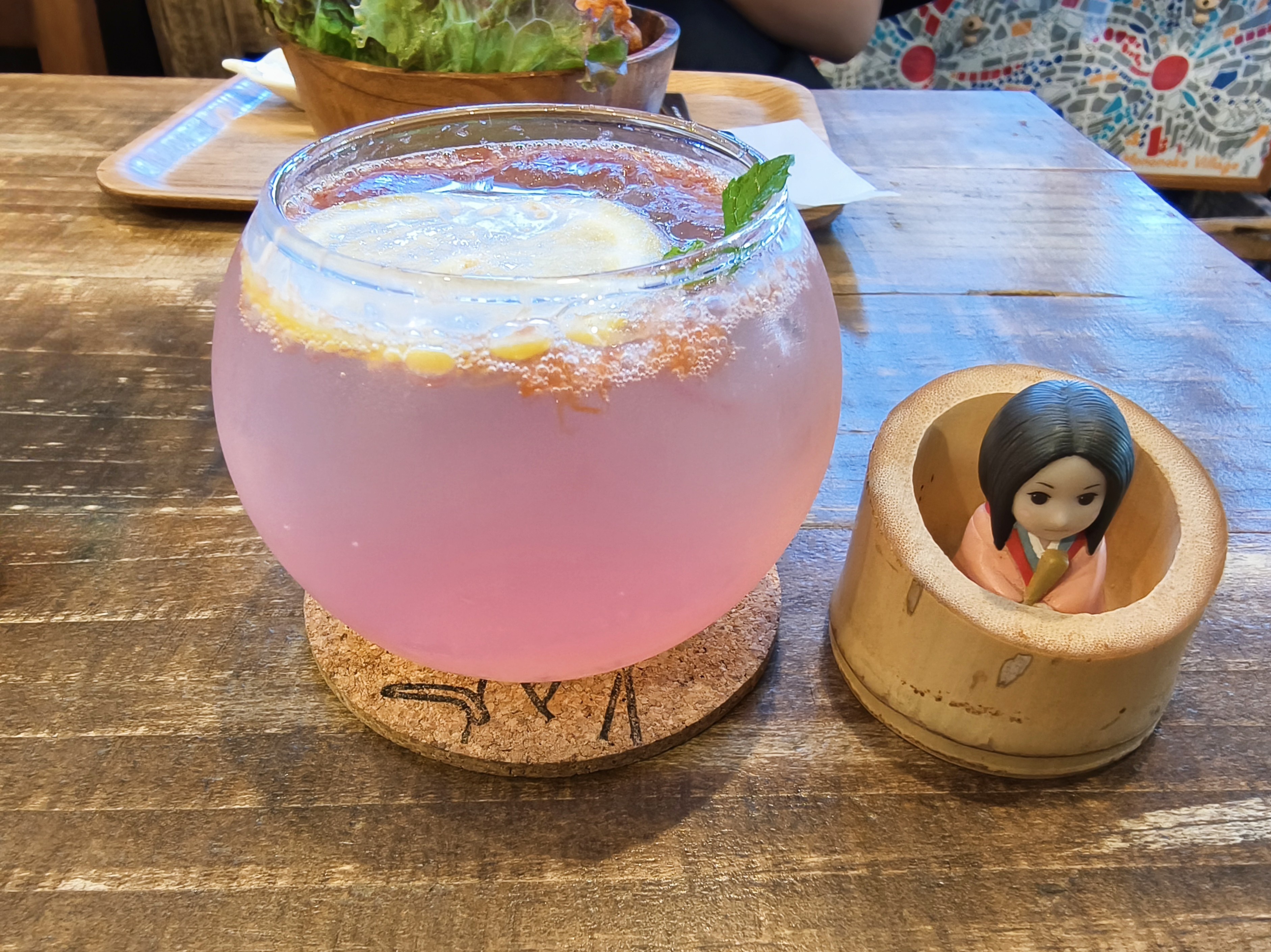【小惡魔畫蛇添福】名古屋好可愛的宮崎駿餐廳 - 大須の森カフェコダマ