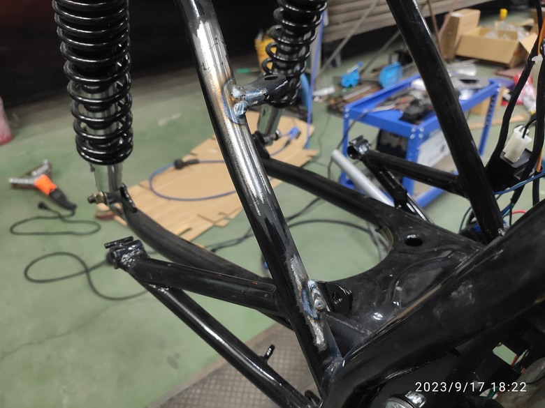 老野狼改裝CB223 怎麼會走到這一步 我也不清楚 (手工老山車)