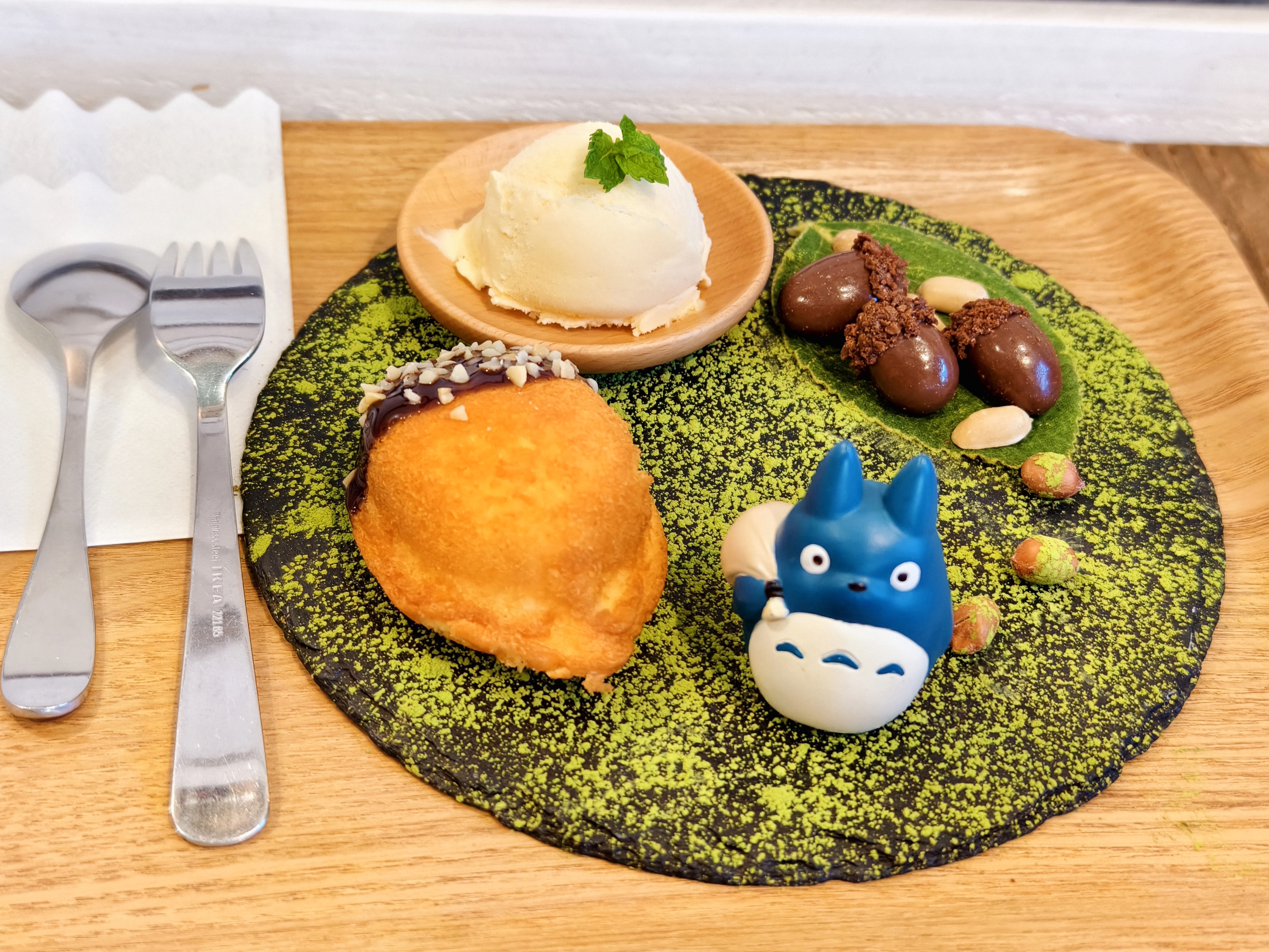 【小惡魔畫蛇添福】名古屋好可愛的宮崎駿餐廳 - 大須の森カフェコダマ