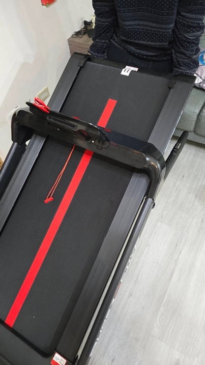 老公買了台全家都會跑的BGYM S2MAX跑步機