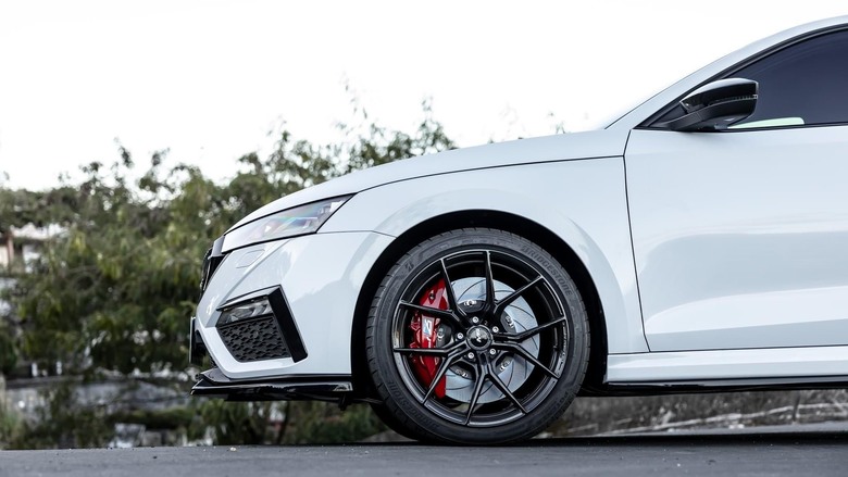 Skoda Octavia Combi RS MK4 改裝分享