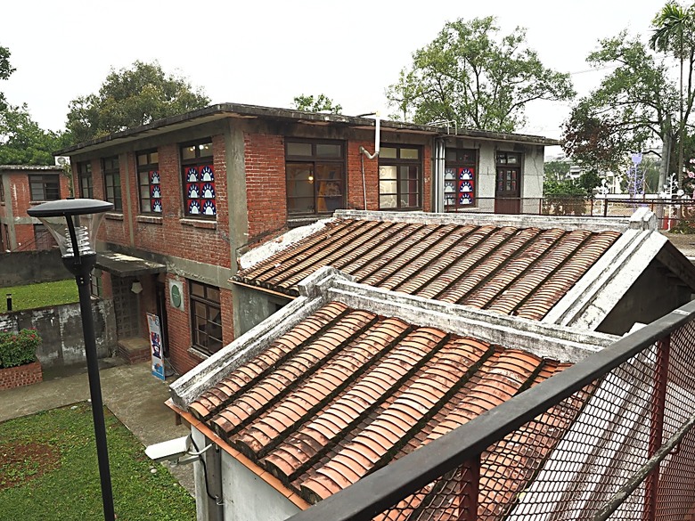 忠貞新村文化園區、異域故事館、太武新村眷村文化園區、中原文創園區、中庄吊橋與大漢溪山豬湖生態親水園區,吃吃喝喝之阿嬌米干與久留米日式咖哩 — 寒流來襲之中壢大溪一日遊