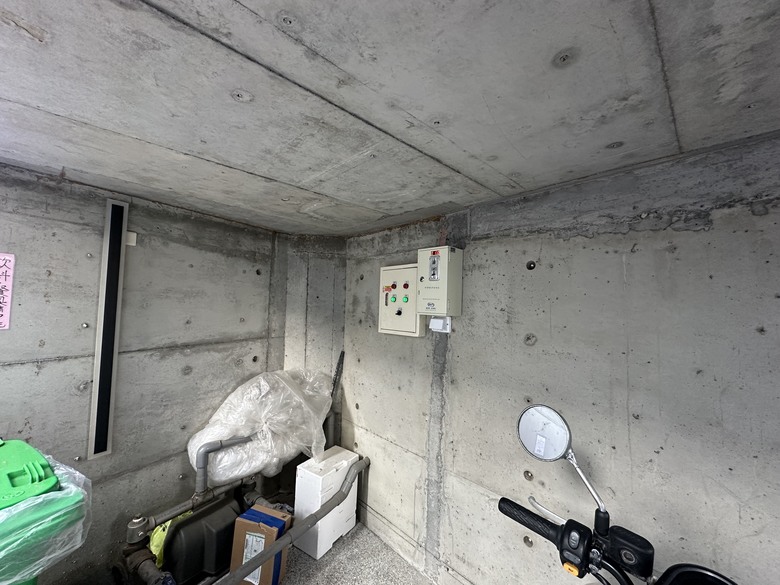 投幣式電動機車充電站”DIY”