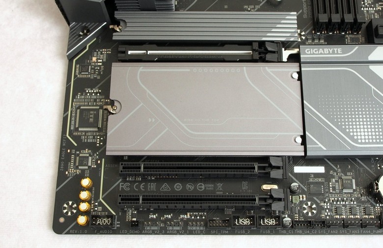 升級再出發 Gigabyte Z890 Eagle Wifi7 簡單開箱