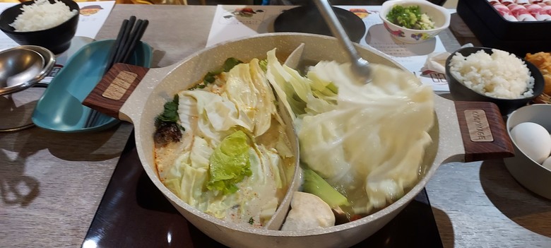 除夕夜之年夜飯【小惡魔畫蛇添福】