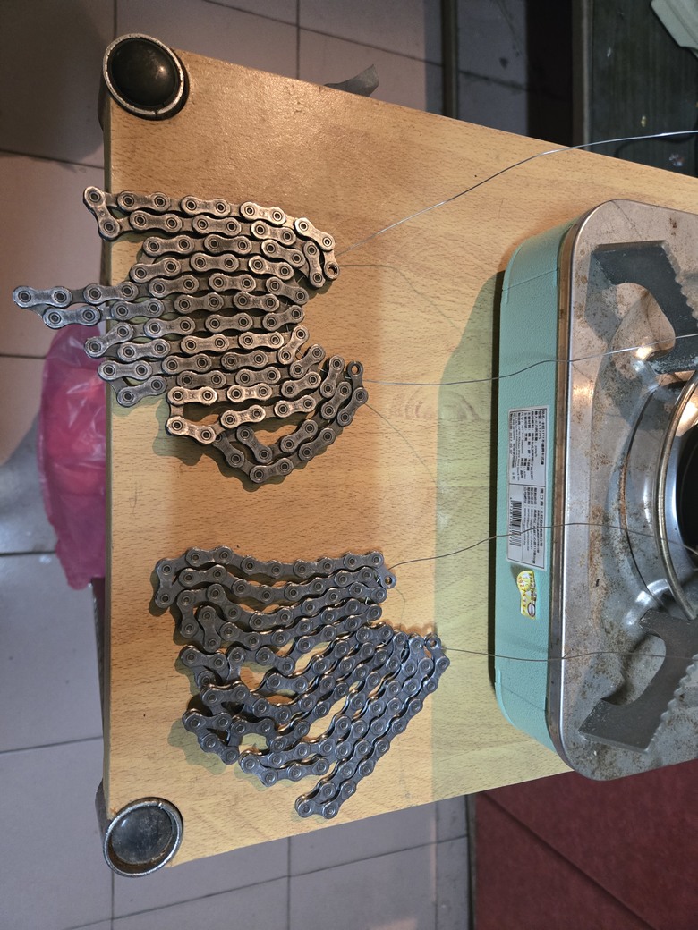 [DIY]自己DIY用石蠟給鍊條潤滑