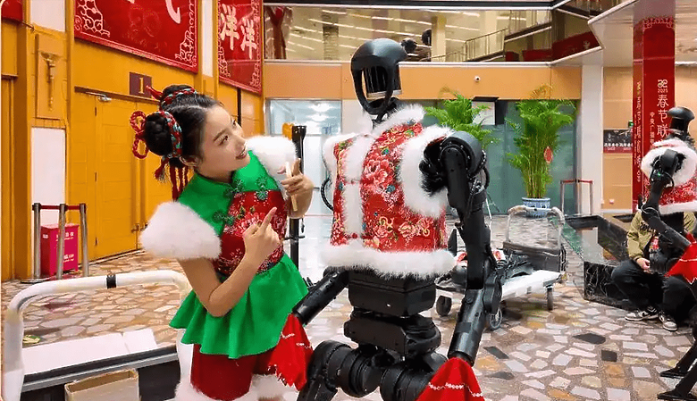 央視春晚《秧BOT》機械人表演 張藝謀導演