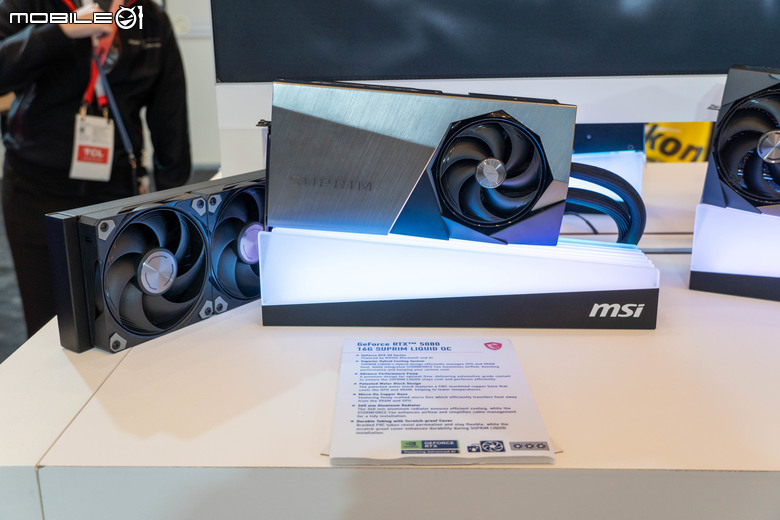 【CES2025】微星展示全系列 RTX 50 系列顯示卡 以加大散熱設計應對更高性能表現