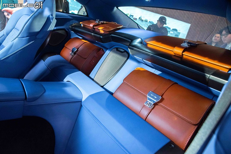 【國內新訊】Aston Martin全新Vanquish抵台亮相,12缸旗艦風範自2280萬元起!
