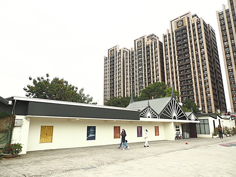 忠貞新村文化園區、異域故事館、太武新村眷村文化園區、中原文創園區、中庄吊橋與大漢溪山豬湖生態親水園區,吃吃喝喝之阿嬌米干與久留米日式咖哩 — 寒流來襲之中壢大溪一日遊