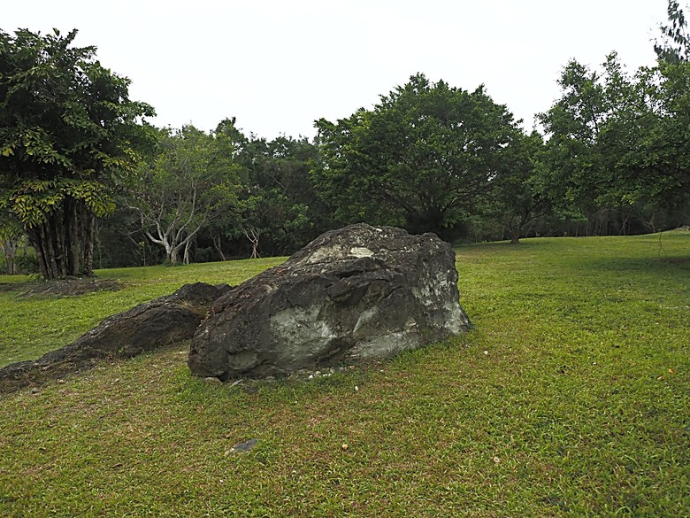 忠貞新村文化園區、異域故事館、太武新村眷村文化園區、中原文創園區、中庄吊橋與大漢溪山豬湖生態親水園區,吃吃喝喝之阿嬌米干與久留米日式咖哩 — 寒流來襲之中壢大溪一日遊