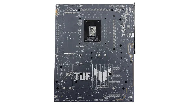 點我看大圖 萬元出頭的銀白主機板 ASUS TUF GAMING Z890-PRO WIFI