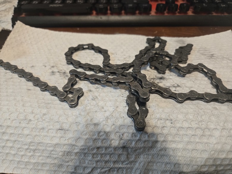 [DIY]自己DIY用石蠟給鍊條潤滑