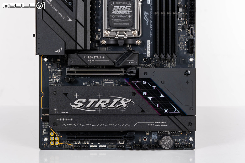 ROG STRIX B850 GAMING-F WiFI 主機板開箱實測 在主流等級提供雙 PCIe Gen 5 SSD 插槽頂規配置