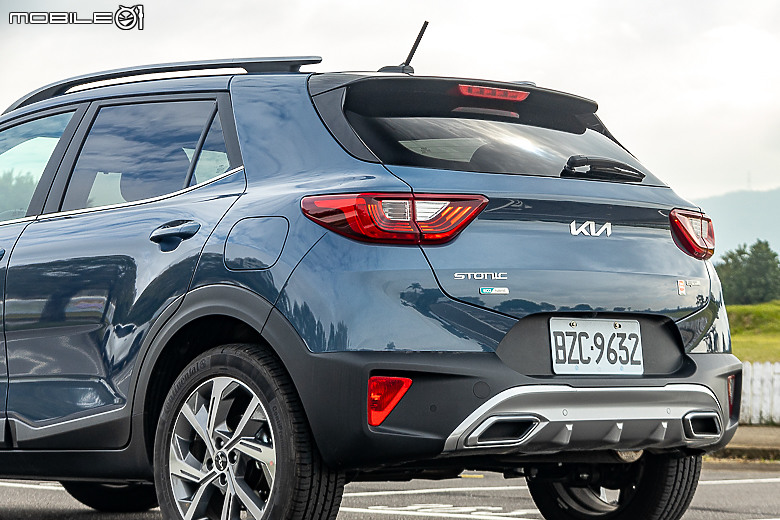 Kia Stonic GT-line 25年式試駕｜安全滿載的輕油電小潮旅