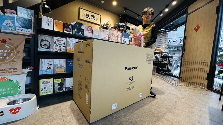 【試用心得】可移動小影院|影音娛樂好方便|Panasonic 43吋 可移動電視