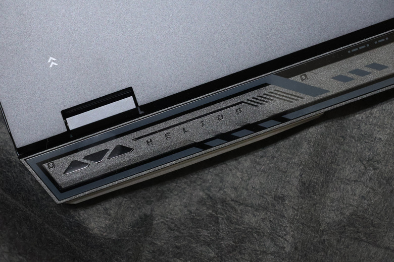 開啟宏碁信仰大門 16吋電競i9 180Hz筆電 Acer Predator Helios Neo 16 (PHN16-72-93J4) 開箱拆機