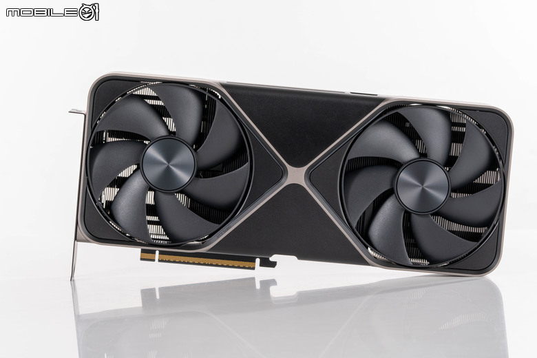 NVIDIA GeForce RTX 5080 創始版顯示卡開箱實測 老黃刀法再度精湛切割 4K 解析度遊戲新顯卡的必選之作?