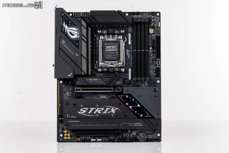 ROG STRIX B850 GAMING-F WiFI 主機板開箱實測 在主流等級提供雙 PCIe Gen 5 SSD 插槽頂規配置