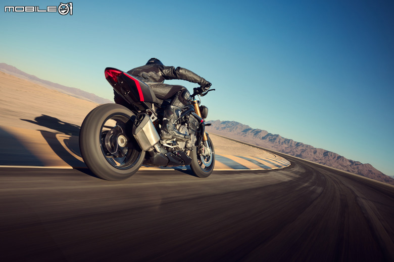 【海外新訊】三缸街頭悍將再進化!2025年式Triumph Speed Triple 1200 RS發表!