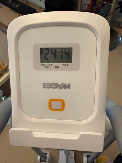 我只是懶得出門,不是不愛運動,E2330橢圓機使用分享