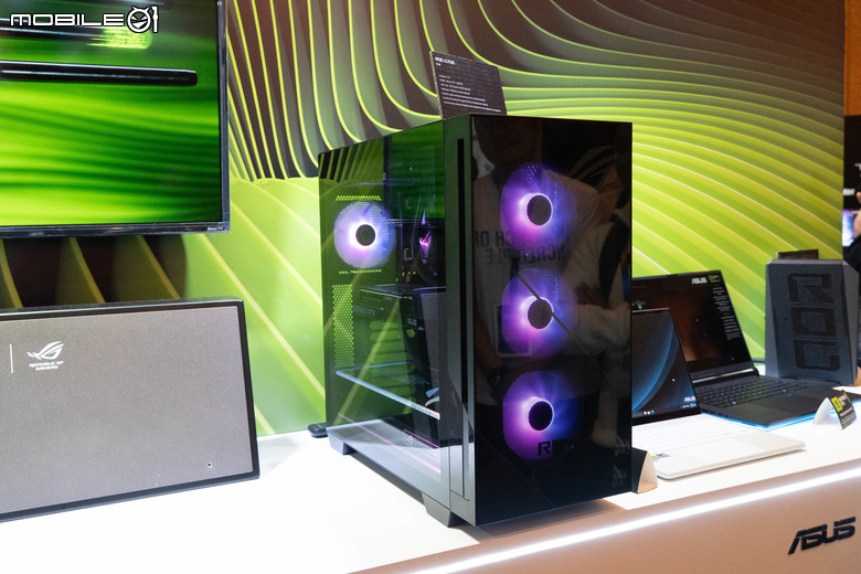 【CES2025】ROG 推出搭載 NVIDIA RTX 50 顯卡的新款 ROG NUC 迷你主機 以小空間獲得更多規格支援
