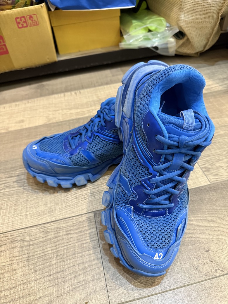 「開箱」Balenciaga track 3 藍色休閒鞋