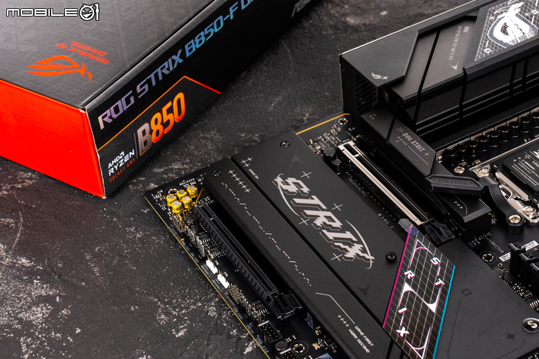 ROG STRIX B850 GAMING-F WiFI 主機板開箱實測 在主流等級提供雙 PCIe Gen 5 SSD 插槽頂規配置