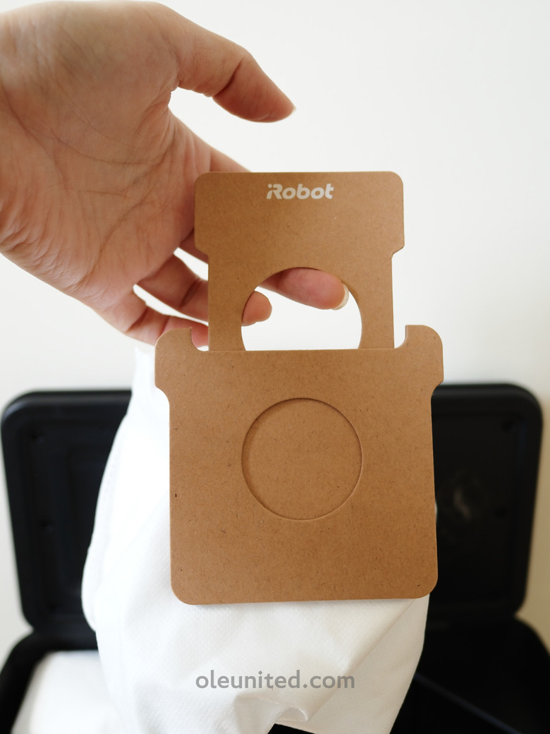 忙碌家庭必備的清潔管家！iRobot Roomba Combo™ J7+ 掃拖機器人 開箱與使用心得