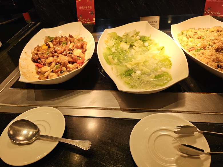 【小惡魔畫蛇添福】連兩天的回娘家大餐 - 饗食天堂 (桃園店) v.s 漢來海港 (天母Sogo店)