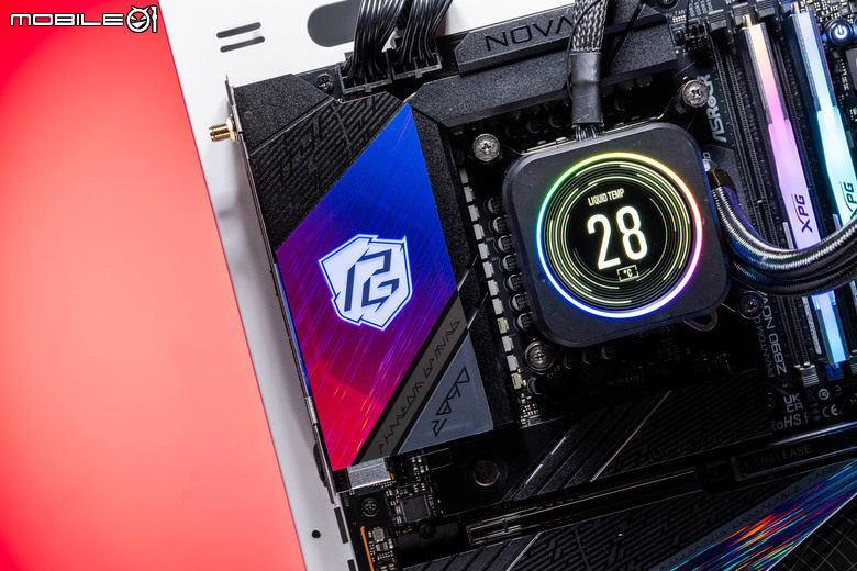 華擎 PHANTOM GAMING Z890 NOVA WIFI 主機板開箱實測 以雙生旗艦配置提供不同視覺選擇