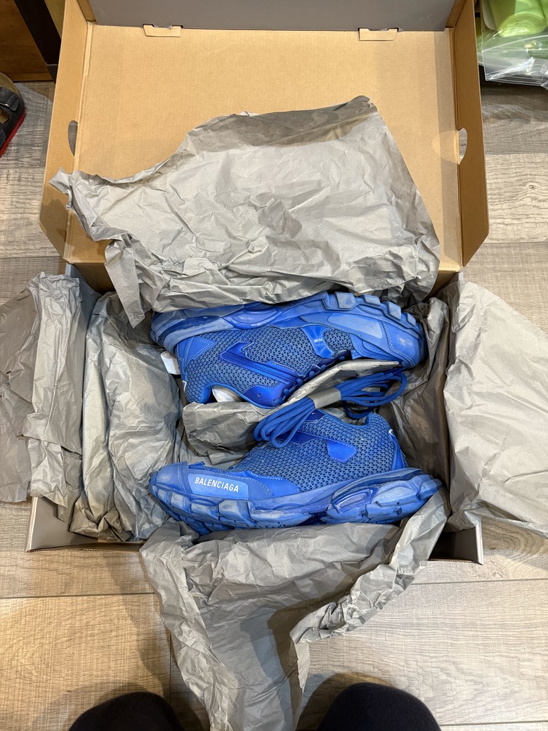 「開箱」Balenciaga track 3 藍色休閒鞋