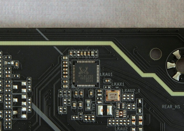 升級再出發 Gigabyte Z890 Eagle Wifi7 簡單開箱