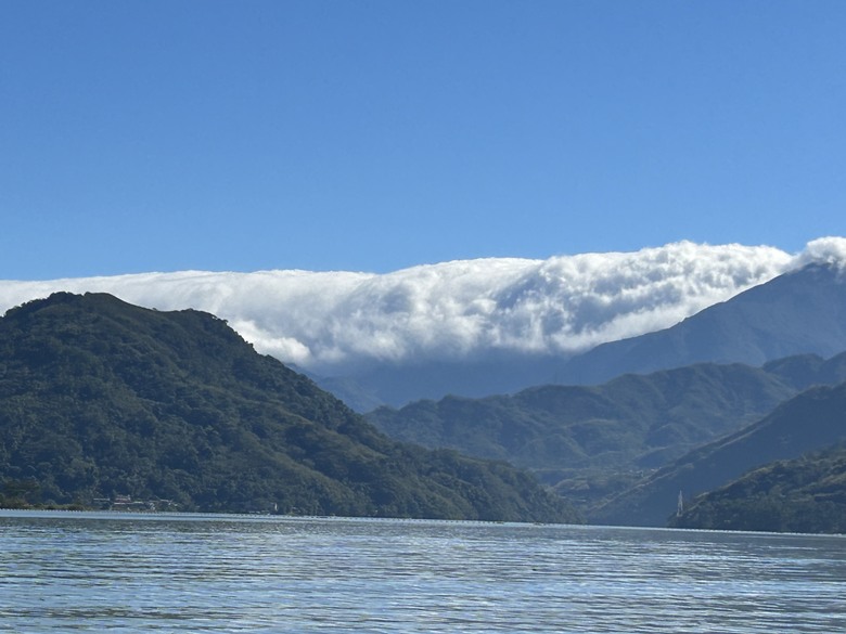 騎 遊 石 門 水 庫 ( 薑 母 島 之 旅 )
