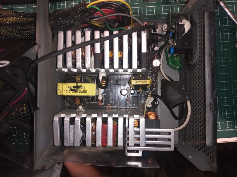 10年Color Master GX II Pro 450W 開殼