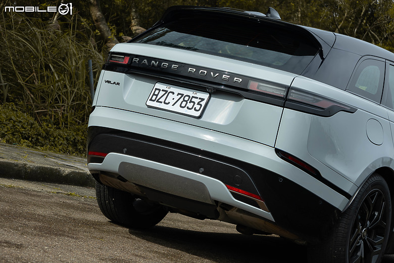Range Rover Velar 新年式試駕|主流中的感性選擇,依舊散發與眾不同的優美身段!