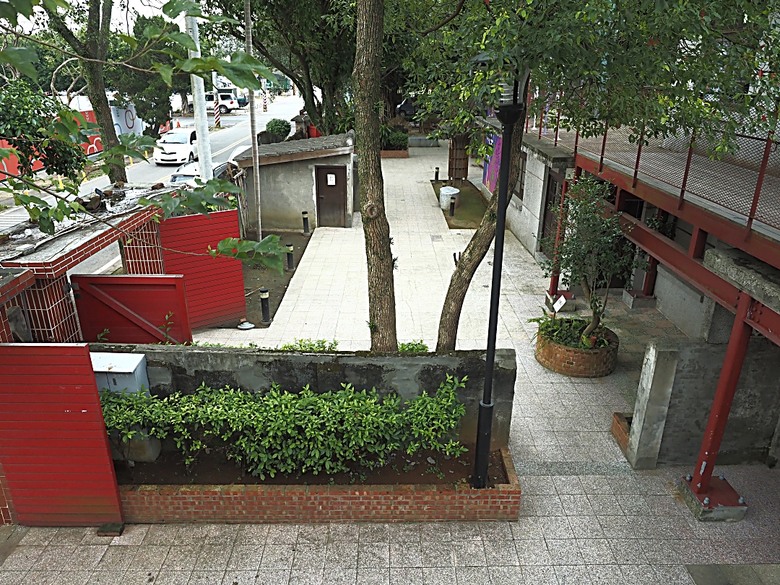 忠貞新村文化園區、異域故事館、太武新村眷村文化園區、中原文創園區、中庄吊橋與大漢溪山豬湖生態親水園區,吃吃喝喝之阿嬌米干與久留米日式咖哩 — 寒流來襲之中壢大溪一日遊